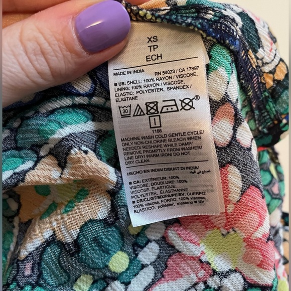 Bright, Colorful Crinkle Gauze Halter - Picture 5 of 6